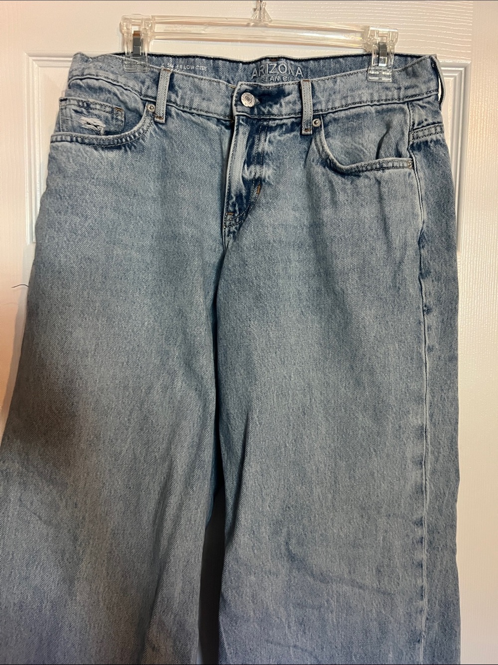 Arizona Jean Company Light Wash Wide Leg High-Rise Jeans